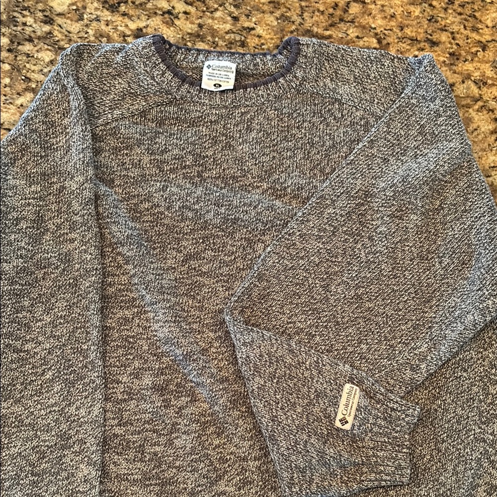 Columbia Men's Gray Sweater
